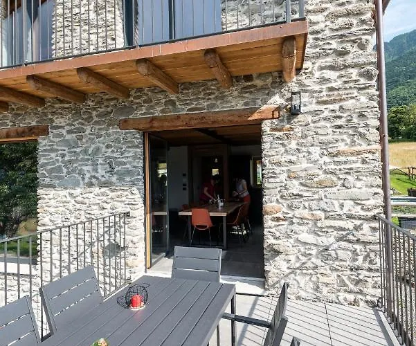 La Ca Del Bisun Feriehus Colico